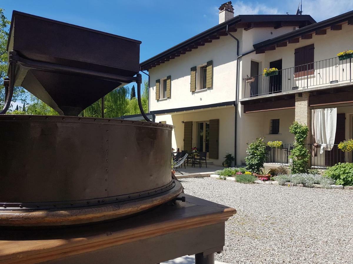 L'Isolo B&B E Case Vacanza Monzambano Exterior photo